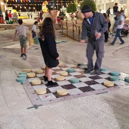 משחקי ריצפה2